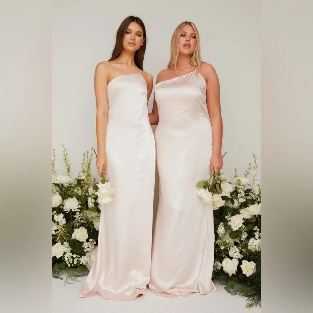 NWT Pretty Lavish Amelia Maxi Bridesmaid Dress One Shoulder | 4 US